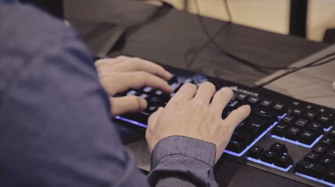 web agency typing